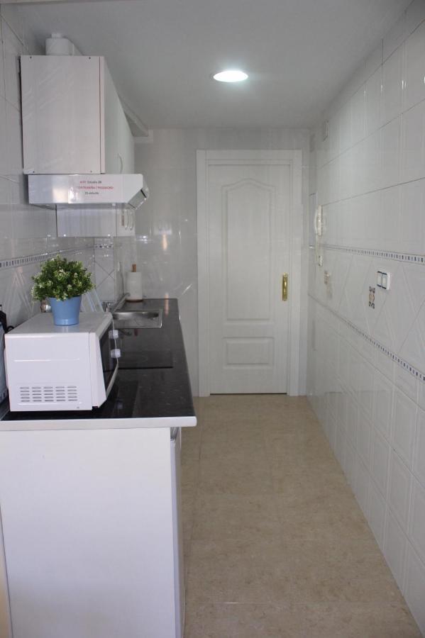 And New With Balcony Close To The 2ºb Apartamento